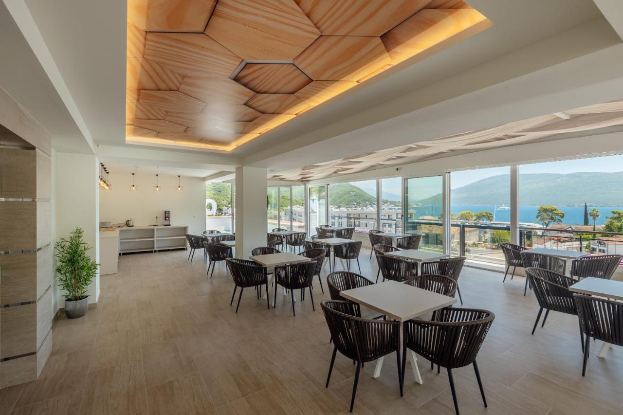 Centar Novi Hotel Herceg Novi Exterior photo