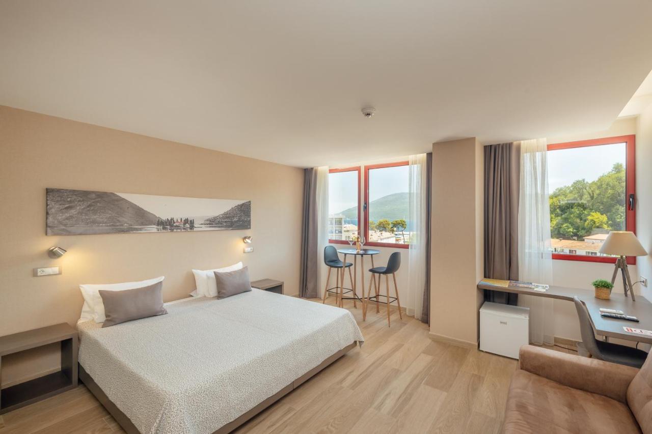 Centar Novi Hotel Herceg Novi Exterior photo