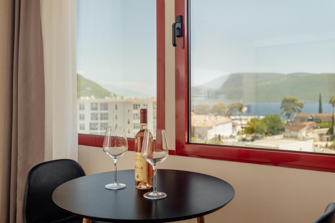 Centar Novi Hotel Herceg Novi Exterior photo