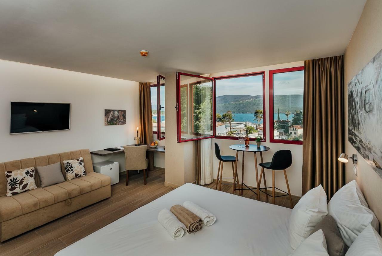 Centar Novi Hotel Herceg Novi Exterior photo